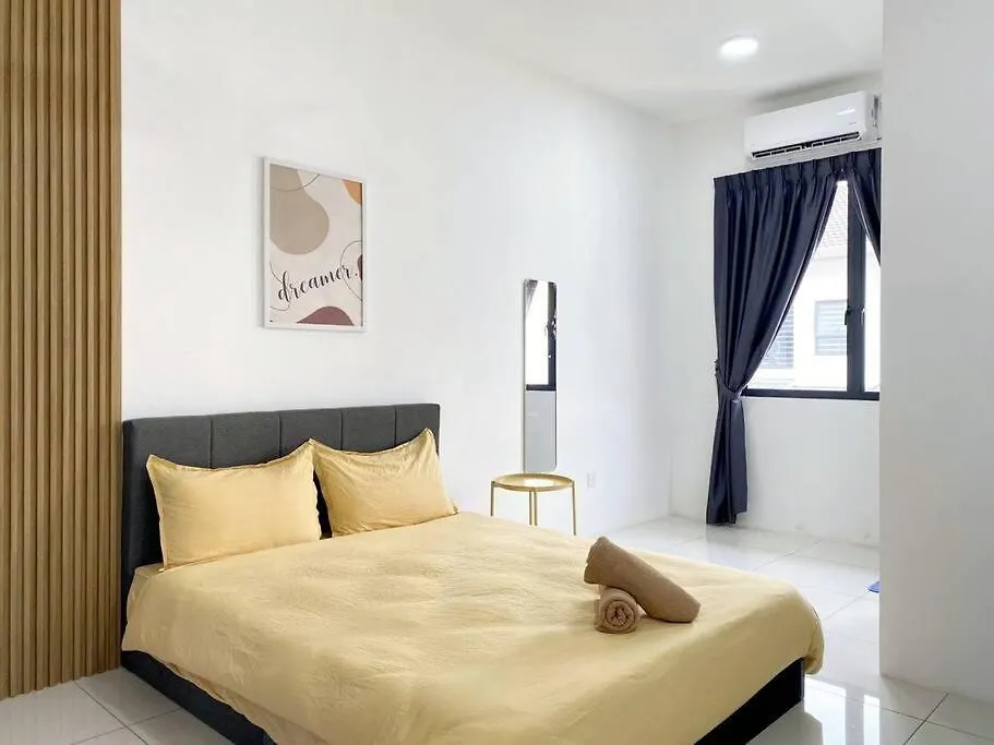 Дом отдыха Вилла Brandnew Modern Cozy House@Alma Near Jusco Букит-Мертаджам Малайзия